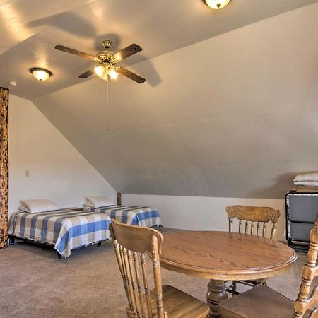 Cozy Henrieville Cabin 18 Mi To Bryce Canyon Np! Exterior photo