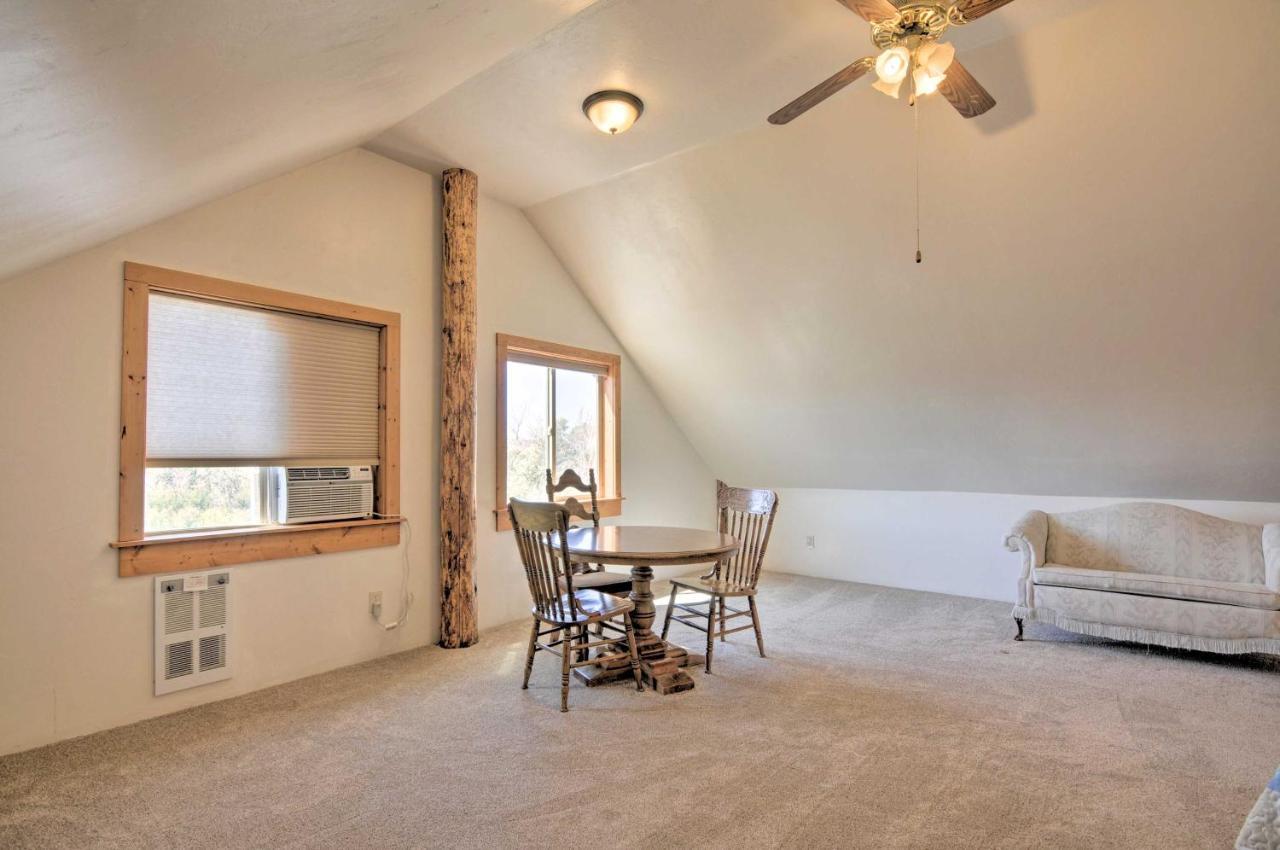 Cozy Henrieville Cabin 18 Mi To Bryce Canyon Np! Exterior photo